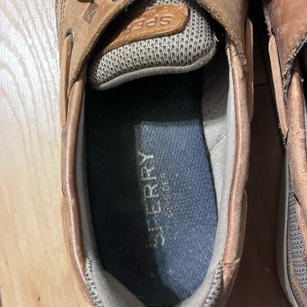 Sperry Tan/Brown Leather Men's Boat Shoes